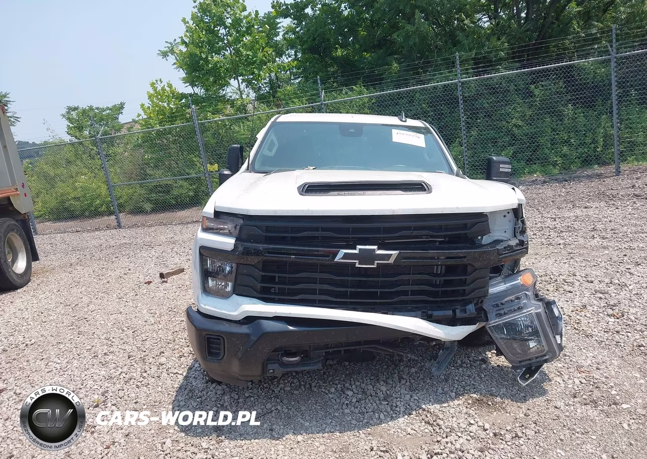 2025 Chevrolet Silverado 3500Hd 4Wd Long Bed Work Truck VIN:1GC4KSE79SF126189 - 11