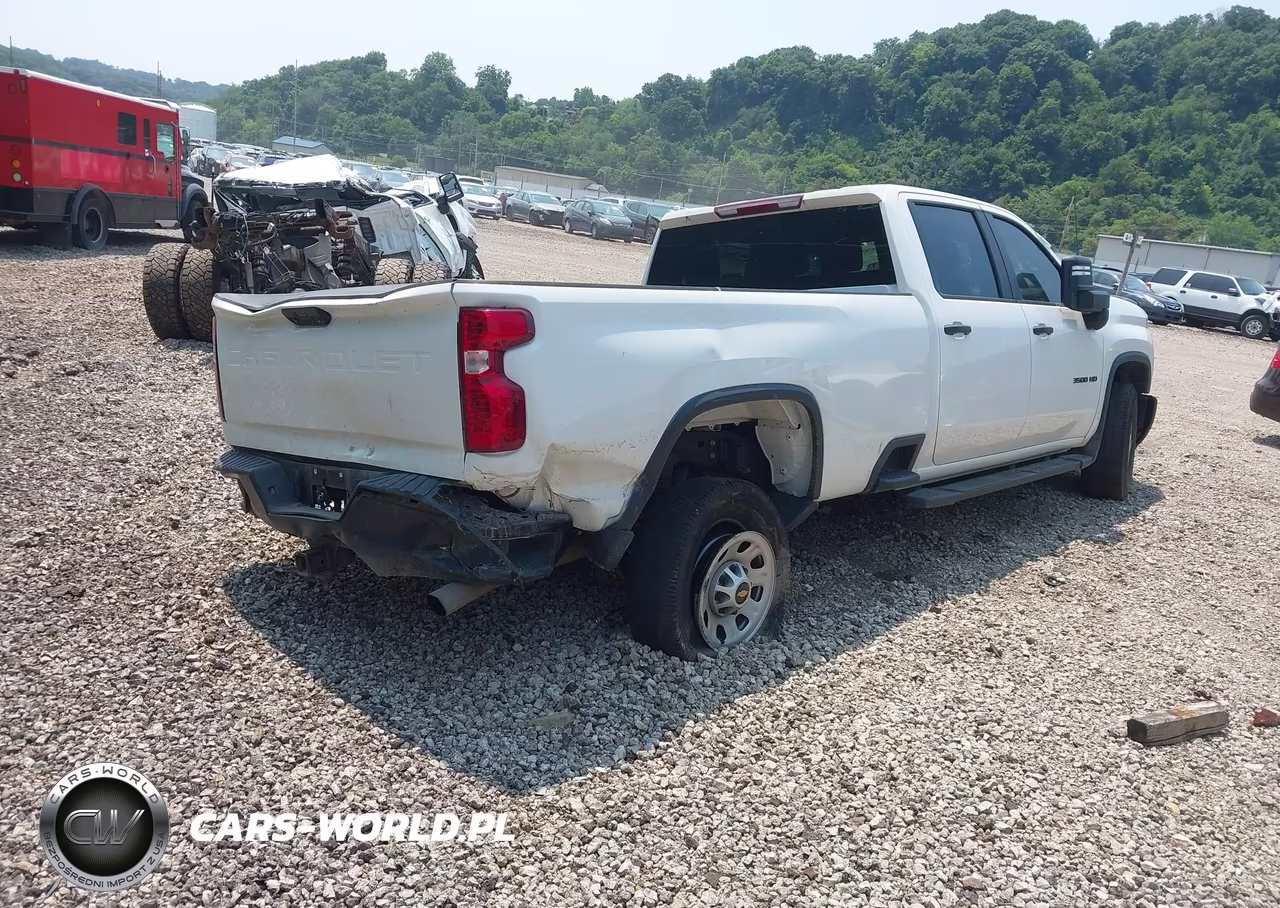2025 Chevrolet Silverado 3500Hd 4Wd Long Bed Work Truck VIN:1GC4KSE79SF126189 - 4