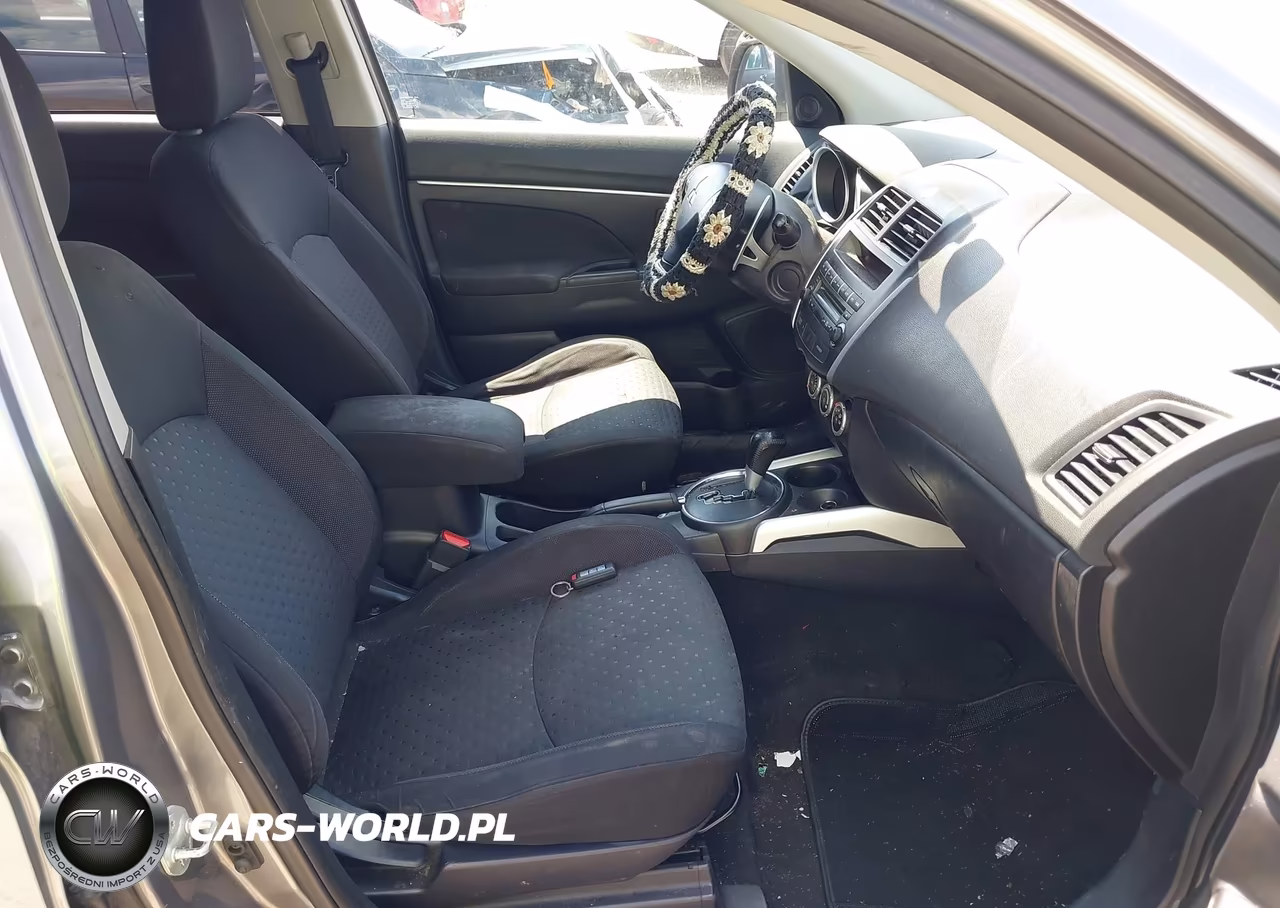 2011 Mitsubishi Outlander Sport Se VIN:JA4AR4AU1BZ010452 - 5