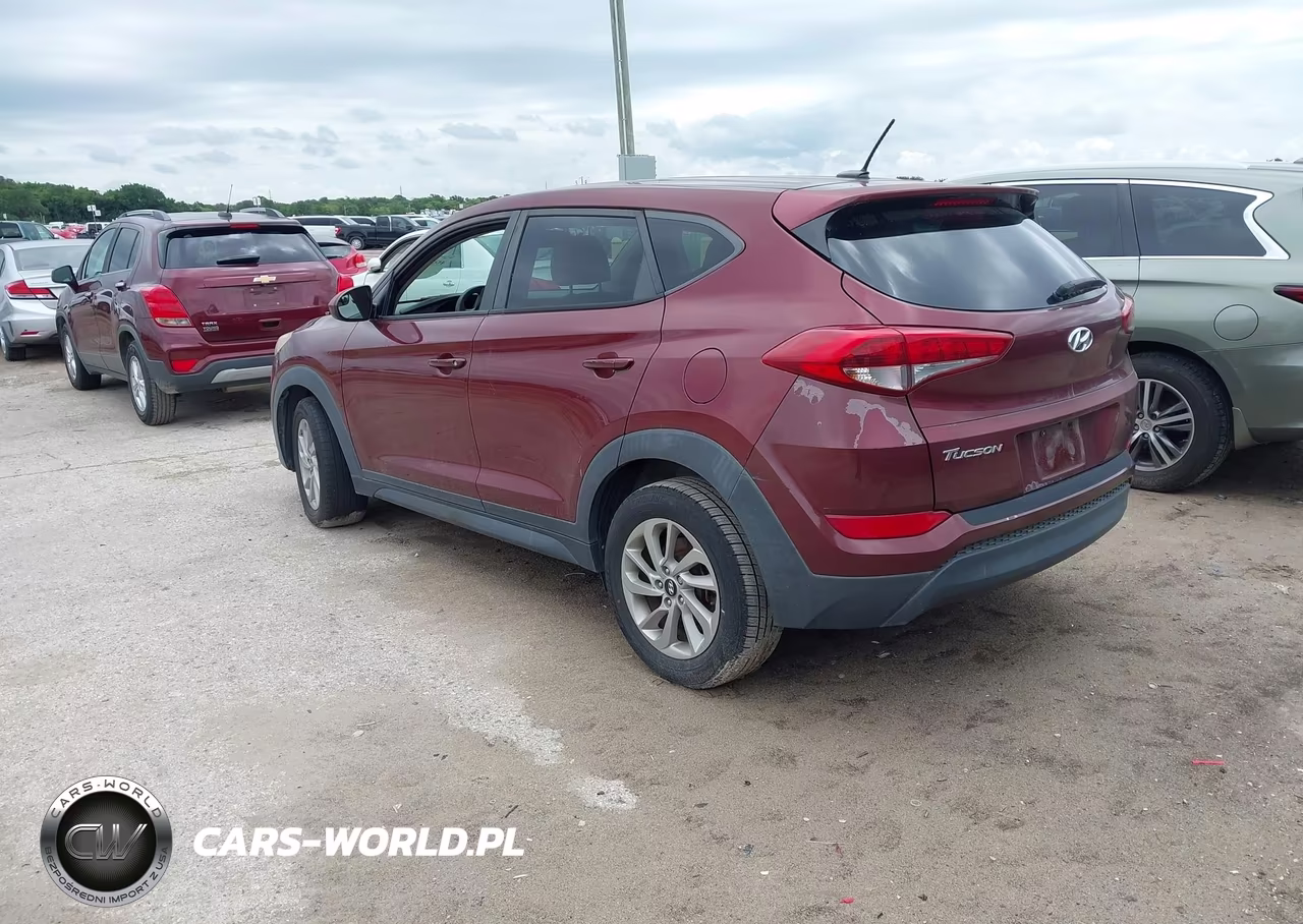 2016 Hyundai Tucson Se VIN:KM8J23A47GU196549 - 3