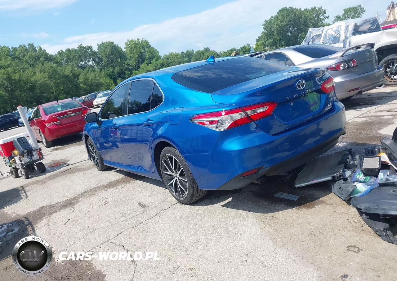 2019 Toyota Camry Hybrid Le VIN:4T1B31HK8KU005174 - 3