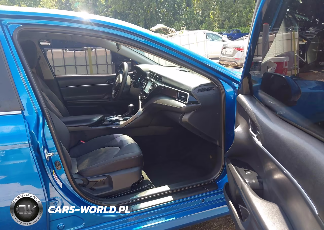 2019 Toyota Camry Hybrid Le VIN:4T1B31HK8KU005174 - 5