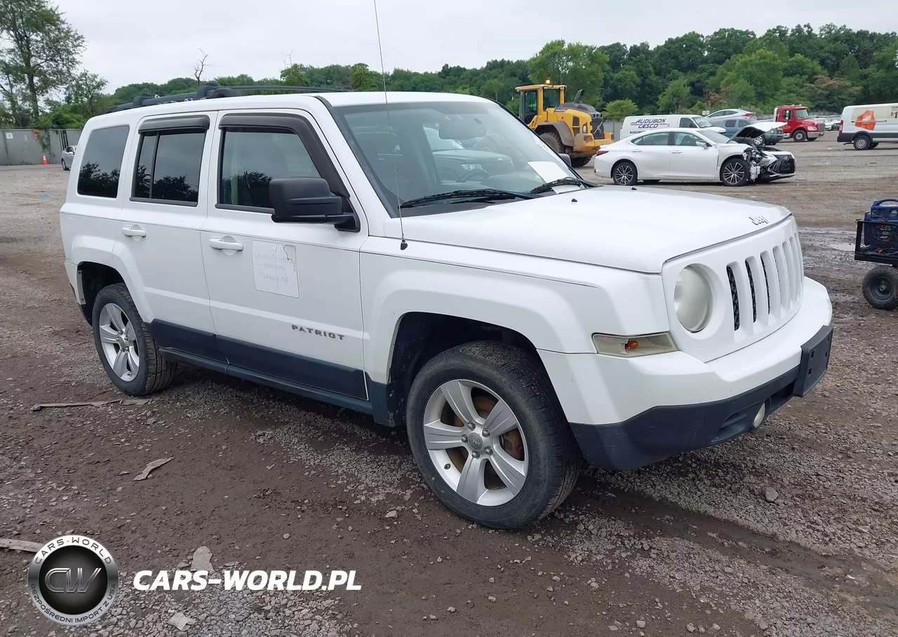 2012 Jeep Patriot Latitude – zdjęcie 1 z 12