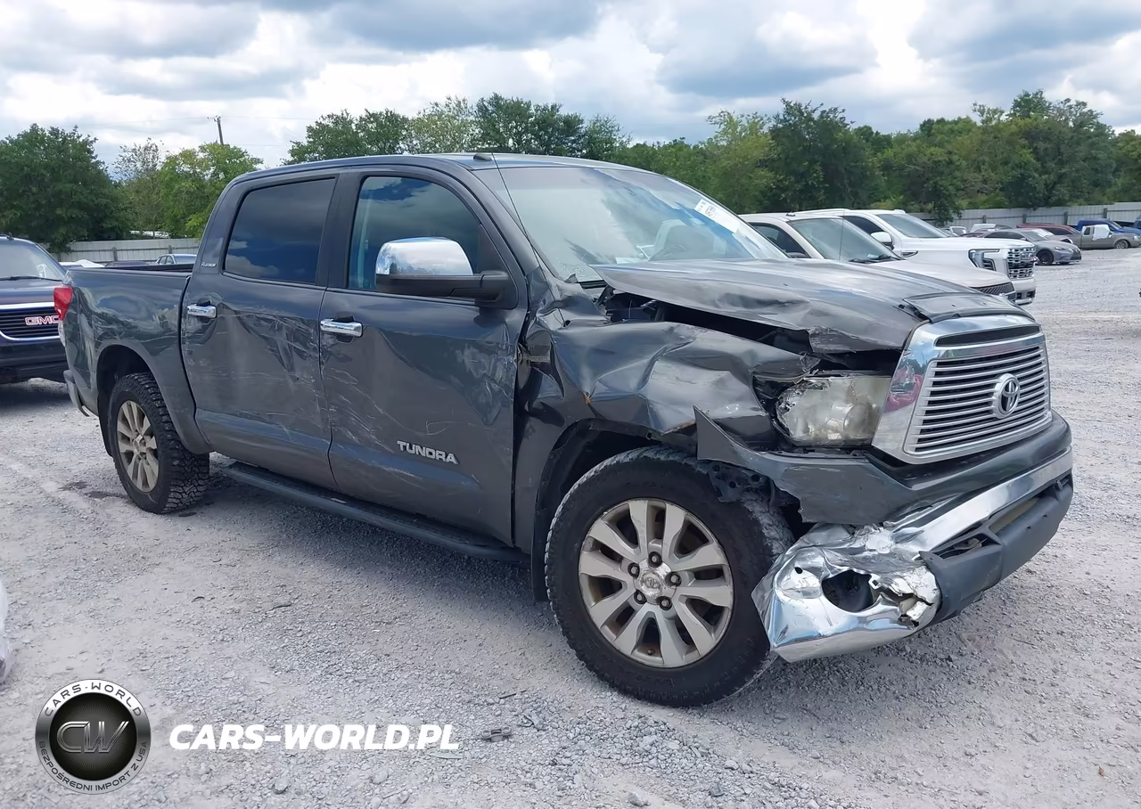 2013 Toyota Tundra Platinum 5.7L V8
