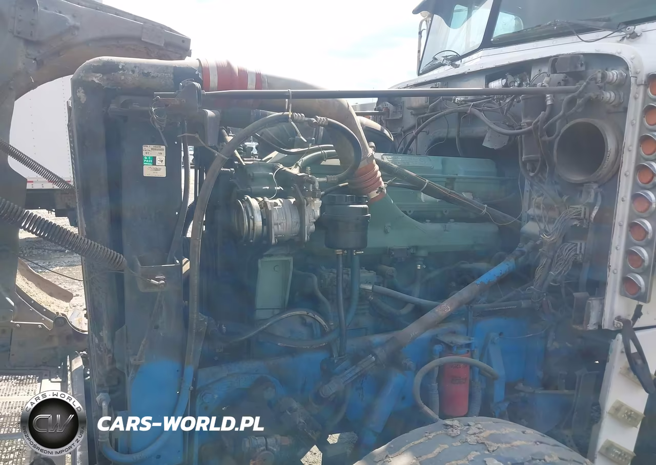 1991 Peterbilt 377 VIN:1XPCDR9X4MN303943 - 9