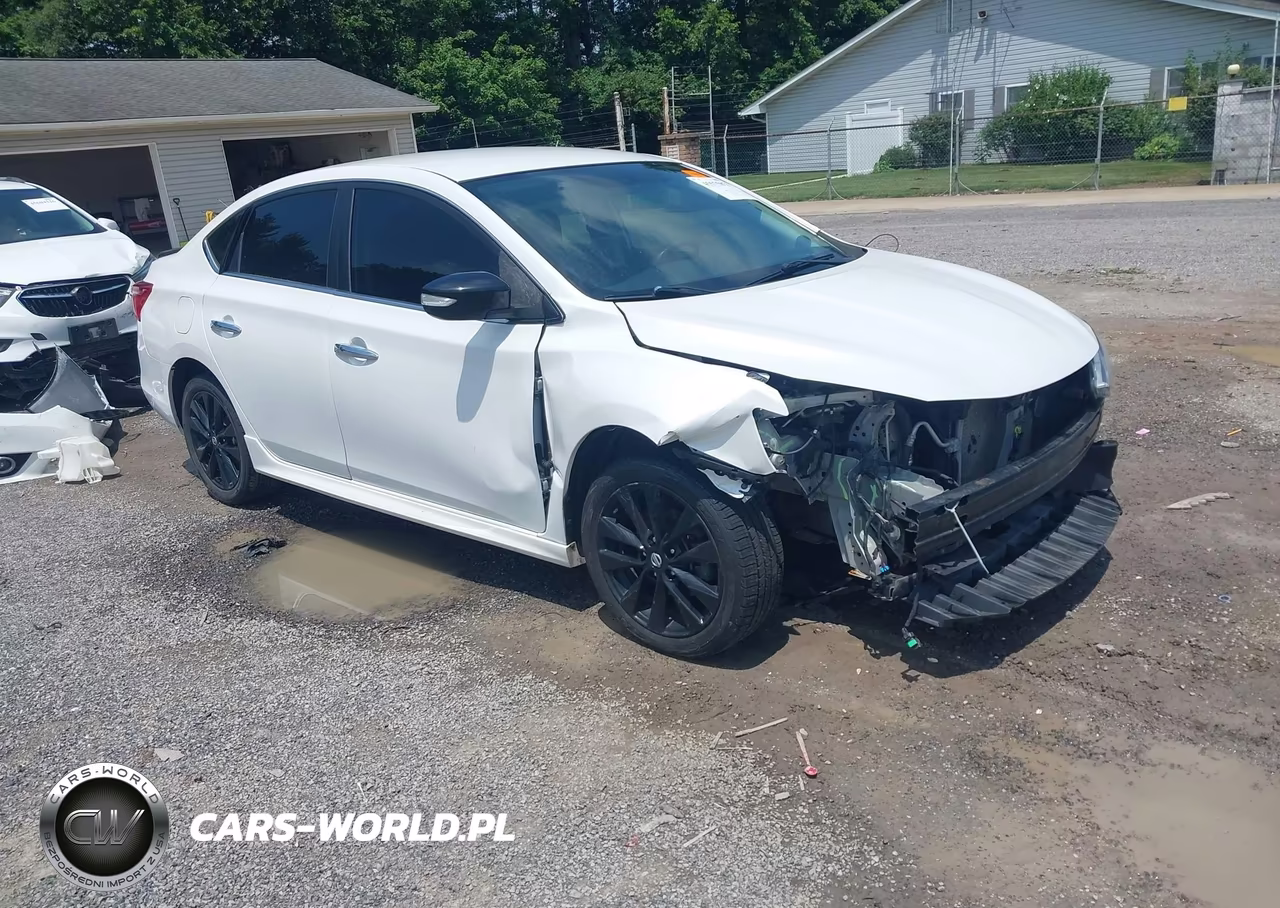 2017 Nissan Sentra Sr – zdjęcie 1 z 19