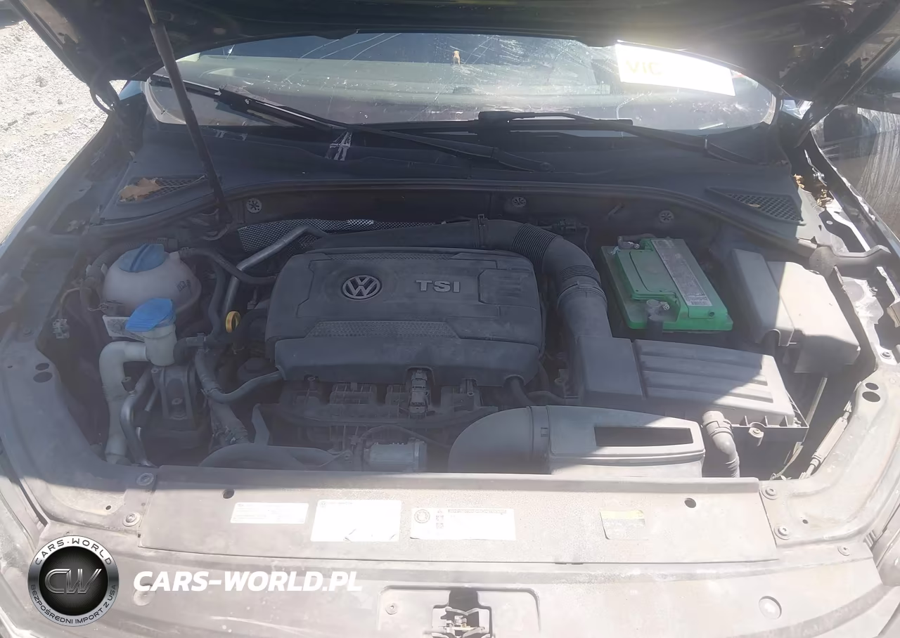 2017 Volkswagen Passat 1.8T R-Line VIN:1VWDT7A3XHC081056 - 10