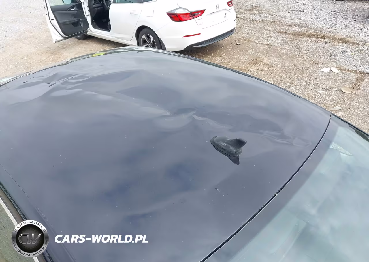 2017 Volkswagen Passat 1.8T R-Line VIN:1VWDT7A3XHC081056 - 17