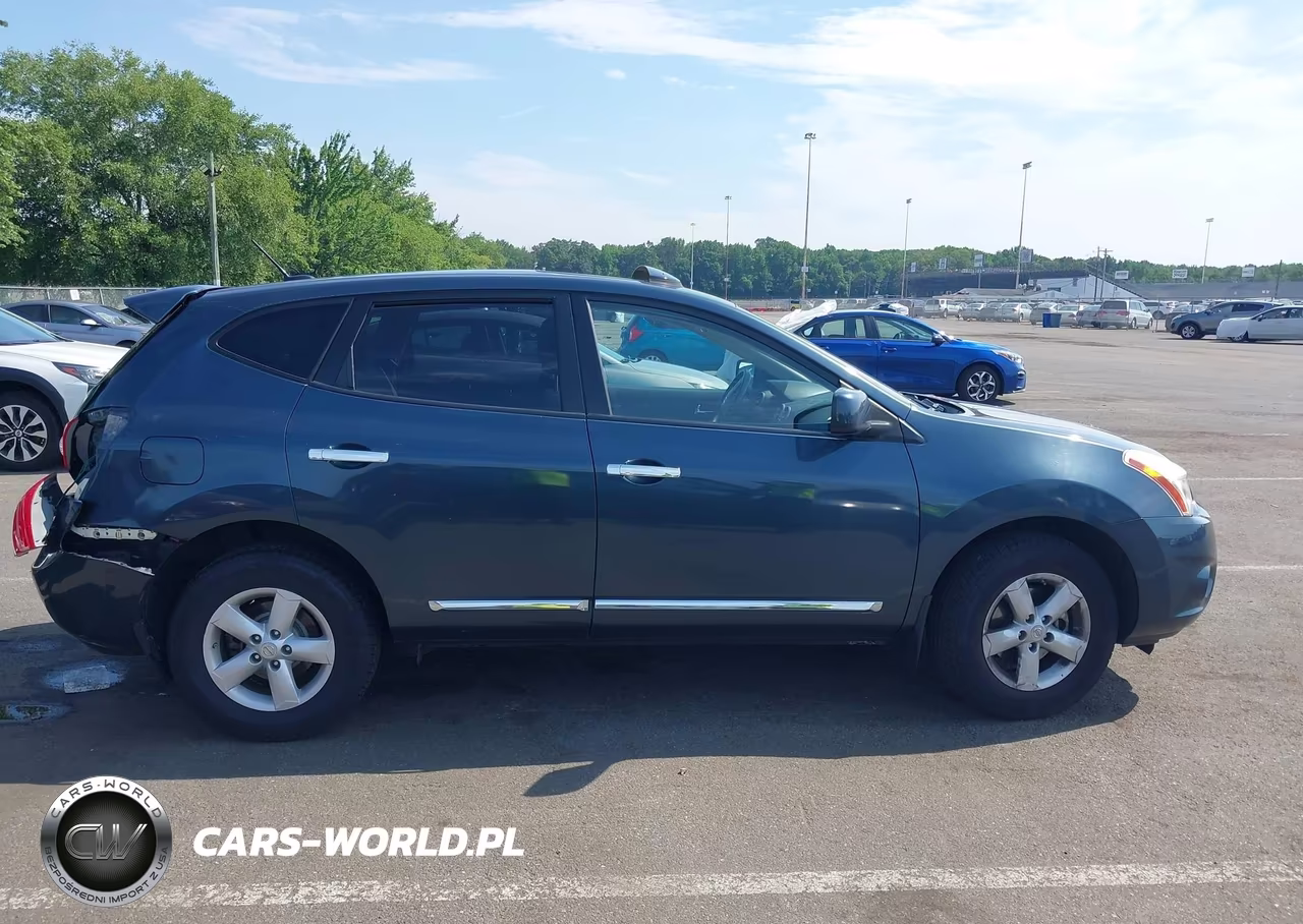 2013 Nissan Rogue S VIN:JN8AS5MV4DW642441 - 13