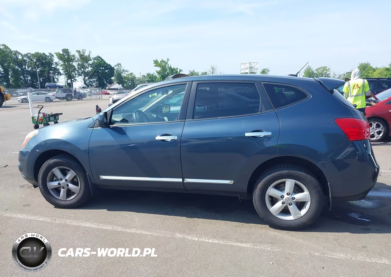 2013 Nissan Rogue S VIN:JN8AS5MV4DW642441 - 14