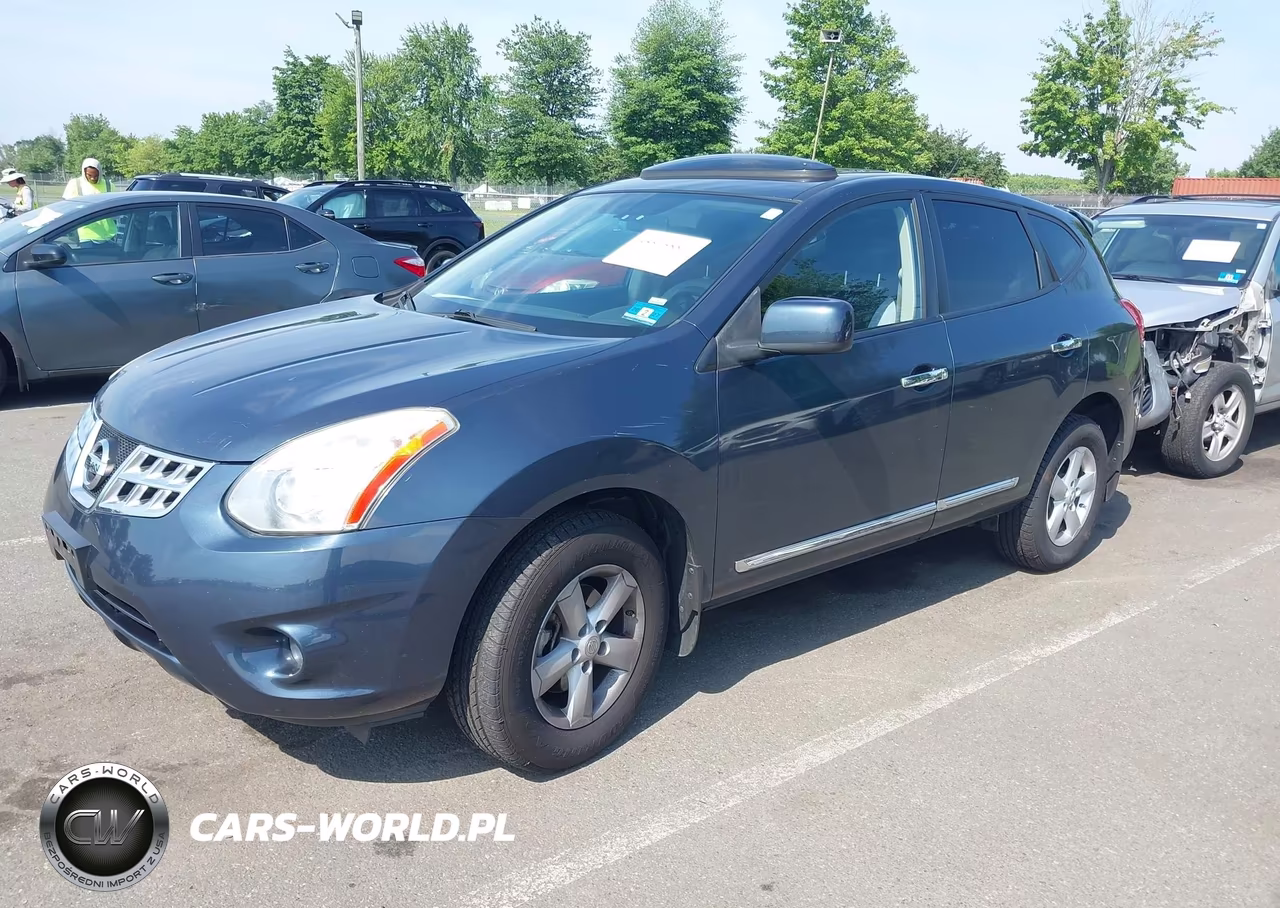 2013 Nissan Rogue S VIN:JN8AS5MV4DW642441 - 2