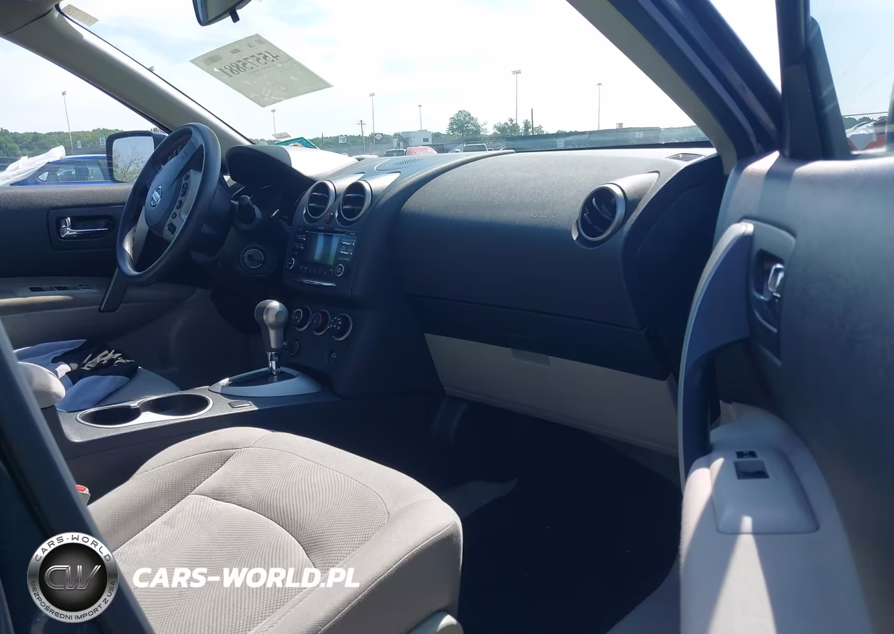 2013 Nissan Rogue S VIN:JN8AS5MV4DW642441 - 5