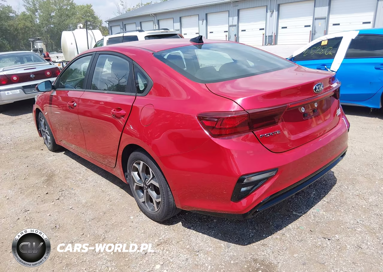 2021 Kia Forte Lxs VIN:3KPF24AD4ME351701 - 3