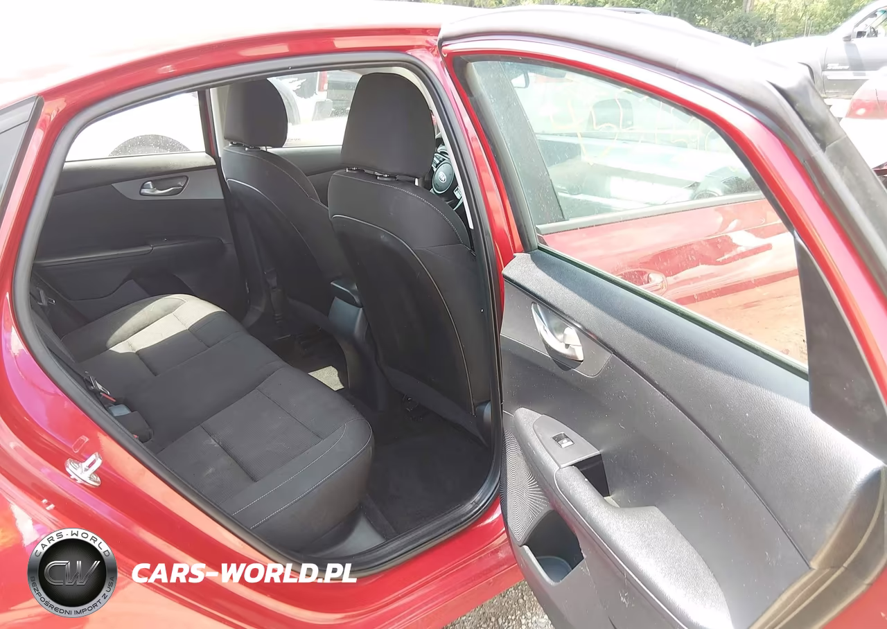 2021 Kia Forte Lxs VIN:3KPF24AD4ME351701 - 8