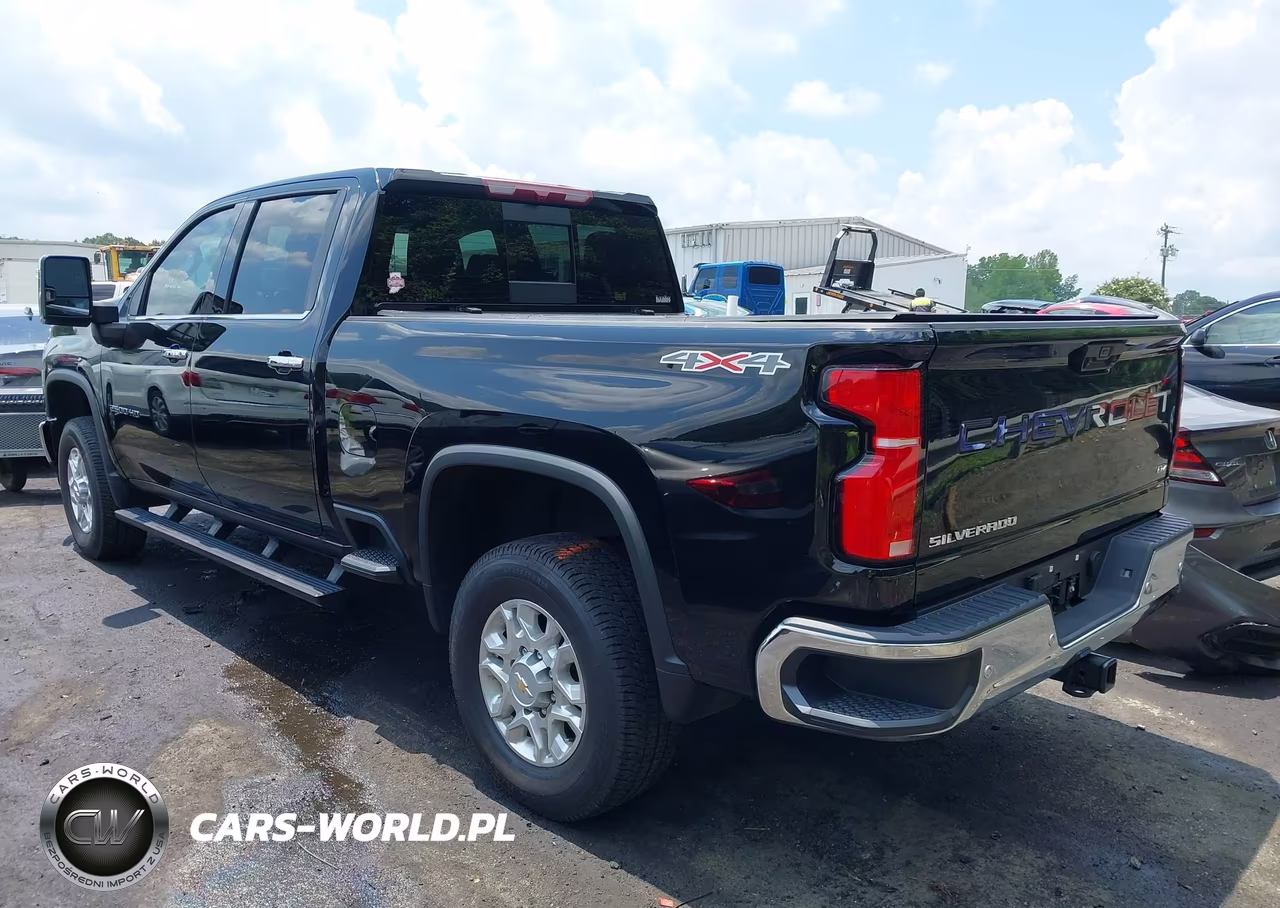 2025 Chevrolet Silverado 2500Hd 4Wd Standard Bed Ltz VIN:1GC4KPEY5SF265306 - 3
