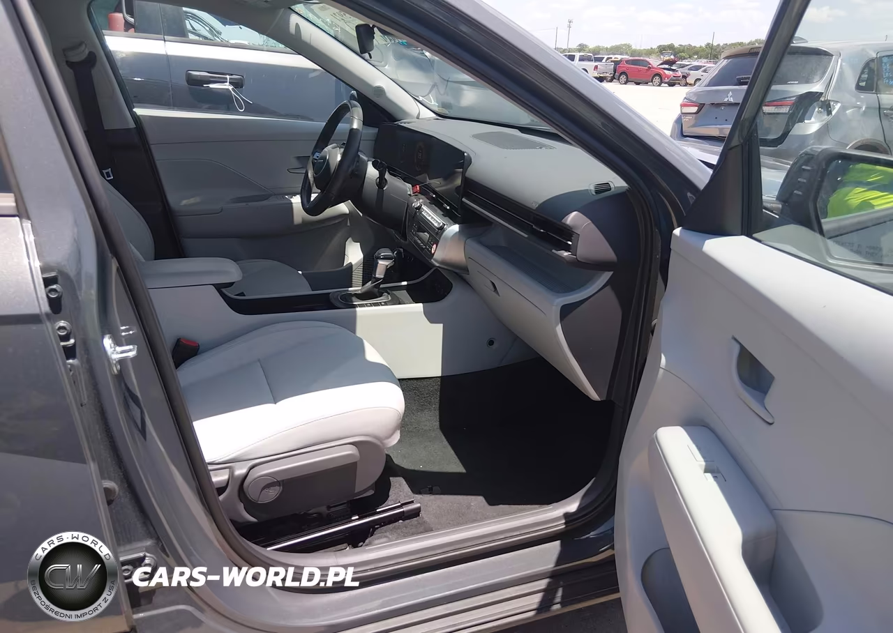 2025 Hyundai Kona Sel VIN:KM8HB3AB7SU323712 - 5
