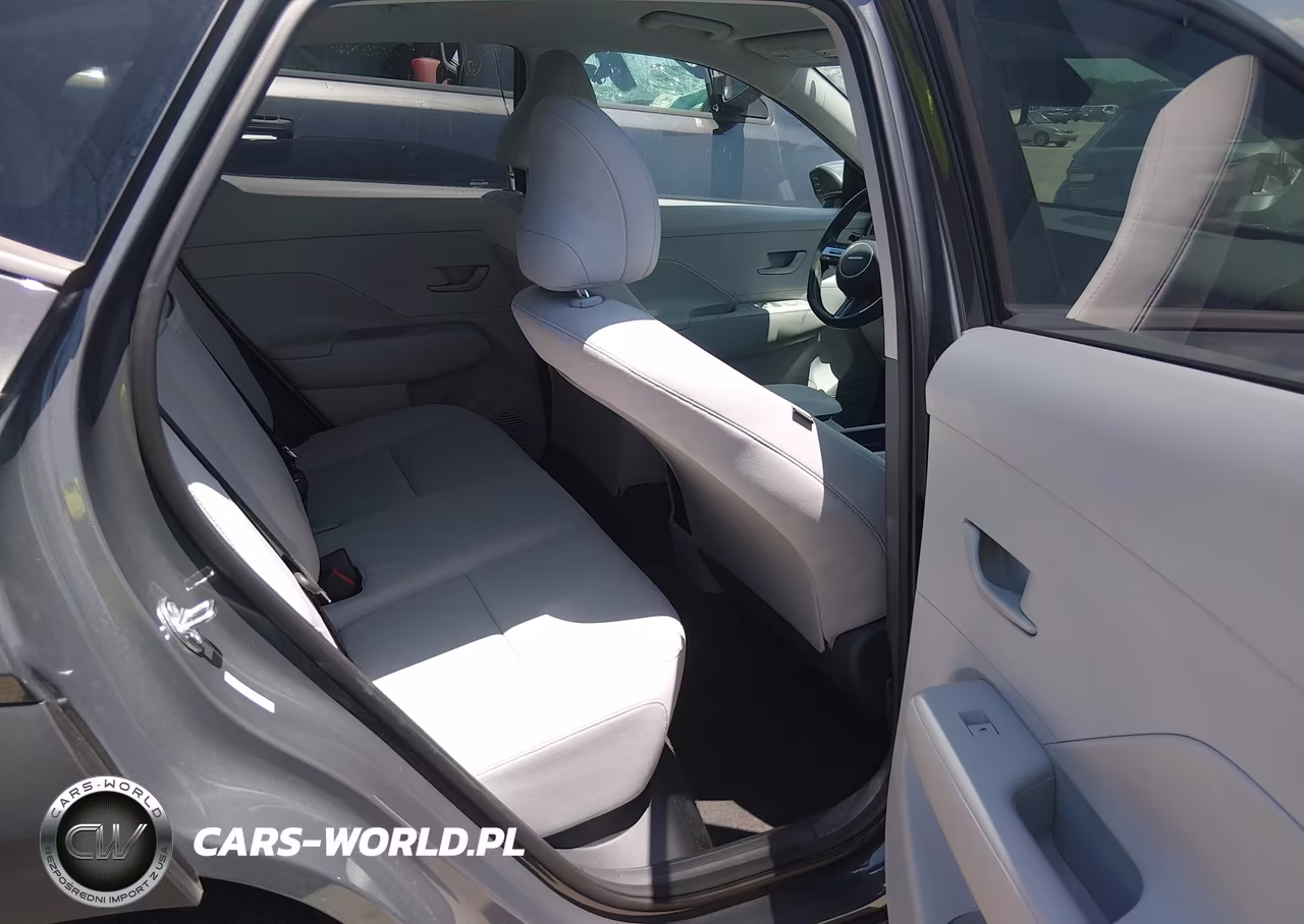 2025 Hyundai Kona Sel VIN:KM8HB3AB7SU323712 - 8
