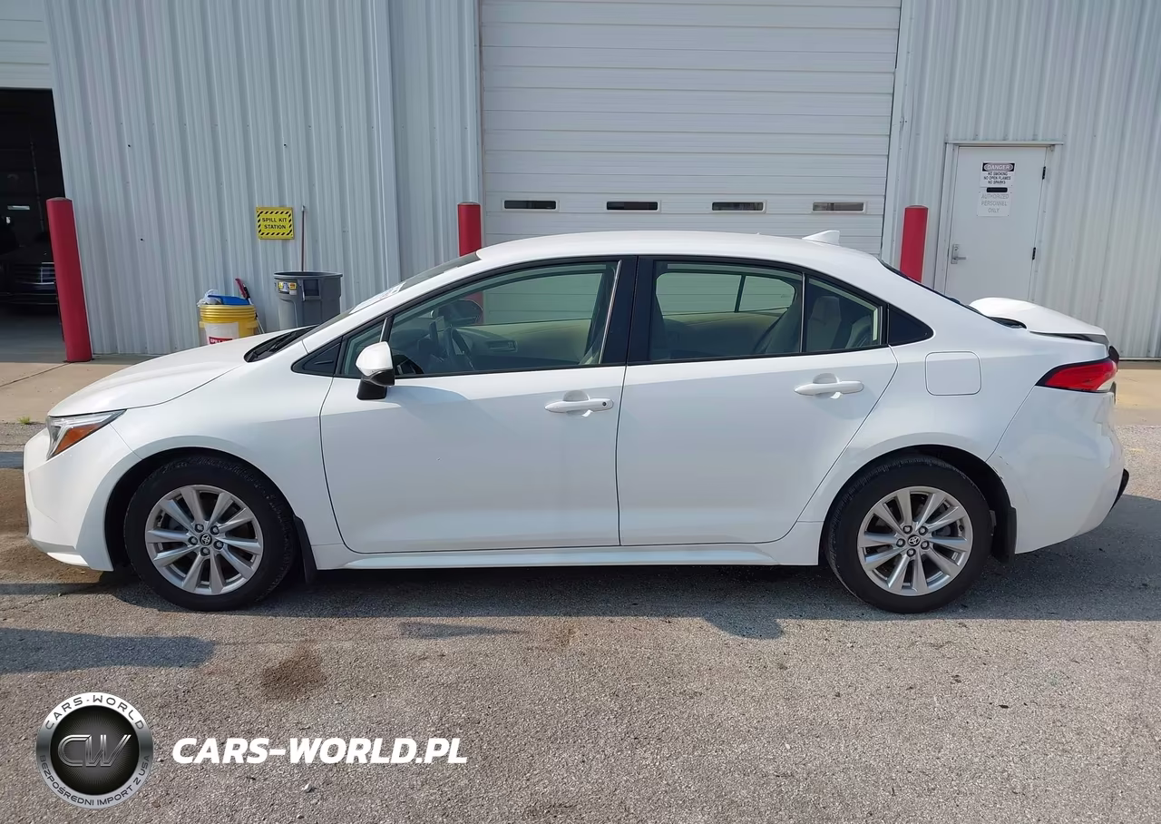 2024 Toyota Corolla Hybrid Le VIN:JTDBCMFE1R3041484 - 15