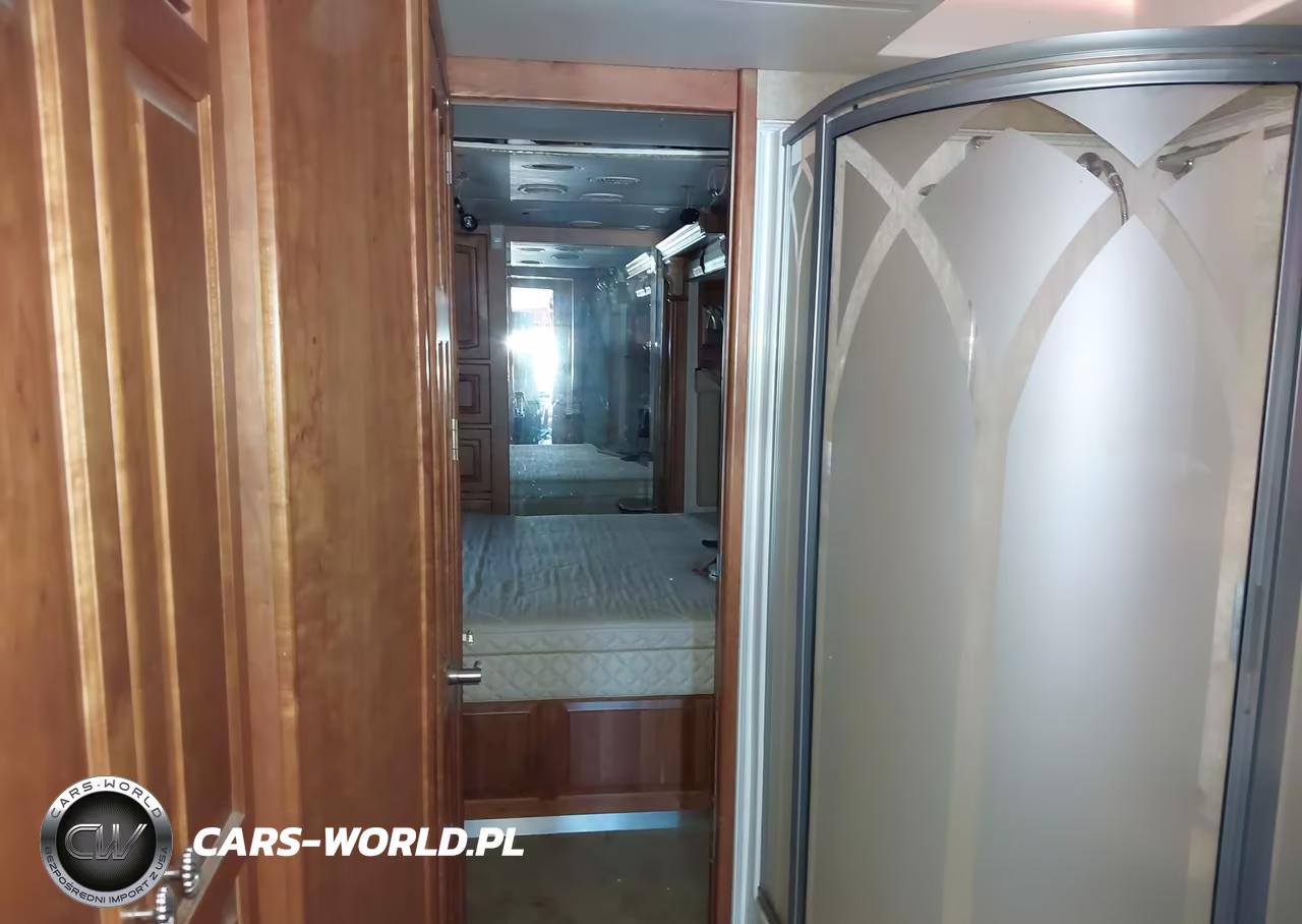 2005 Spartan Motors Motorhome 4Vz VIN:4VZAT1C965C049588 - 13