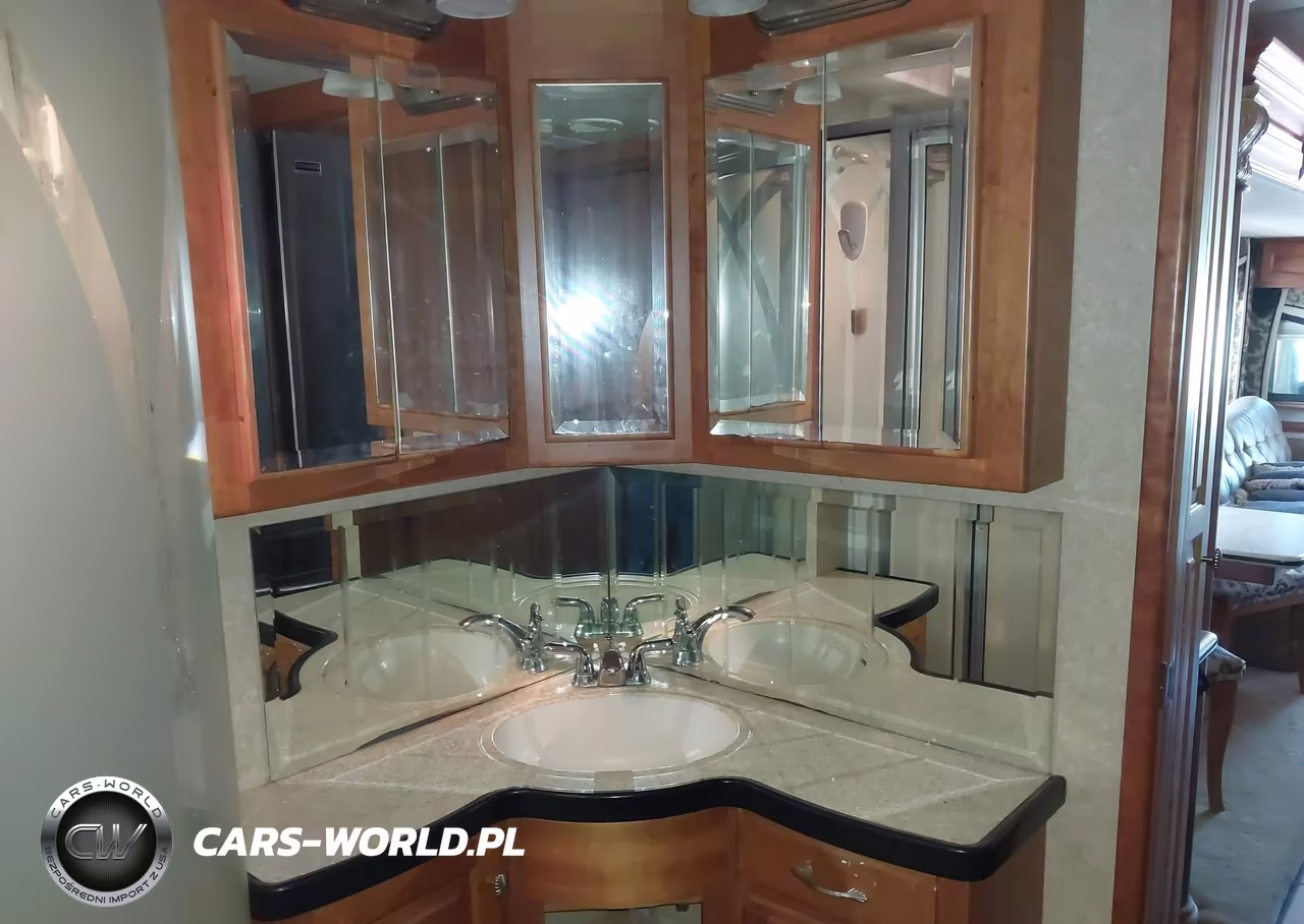 2005 Spartan Motors Motorhome 4Vz VIN:4VZAT1C965C049588 - 15