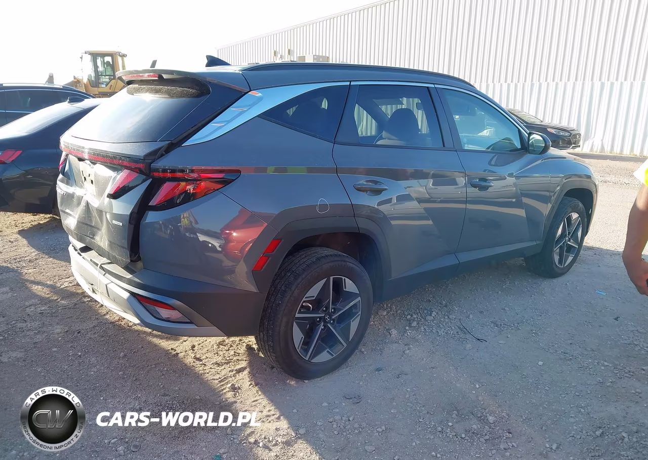 2025 Hyundai Tucson Sel VIN:5NMJBCDE7SH545668 - 4