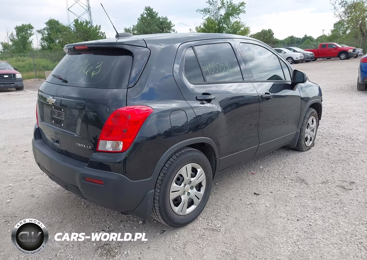 2016 Chevrolet Trax Ls VIN:KL7CJKSB4GB633035 - 4