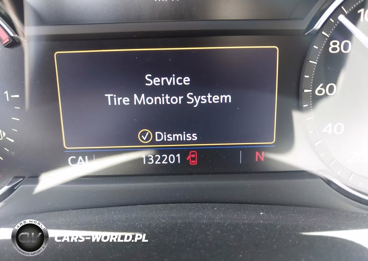 2019 Cadillac Xt4 Luxury VIN:1GYAZAR48KF221037 - 15