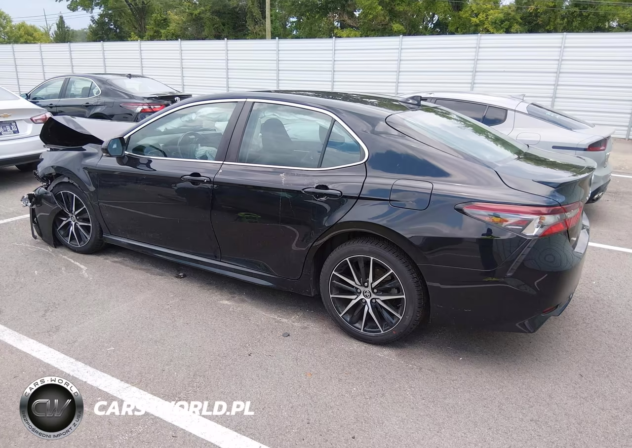 2022 Toyota Camry Se VIN:4T1G11AK2NU679458 - 3