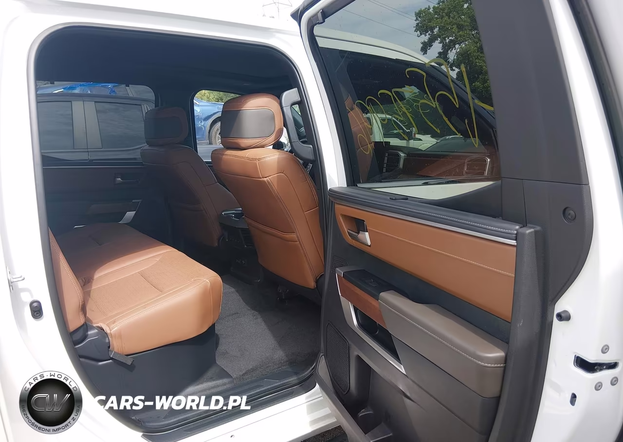 2025 Toyota Tundra 1794 Edition VIN:5TFMA5DB1SX319747 - 8