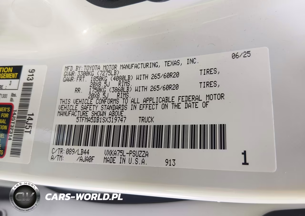 2025 Toyota Tundra 1794 Edition VIN:5TFMA5DB1SX319747 - 9