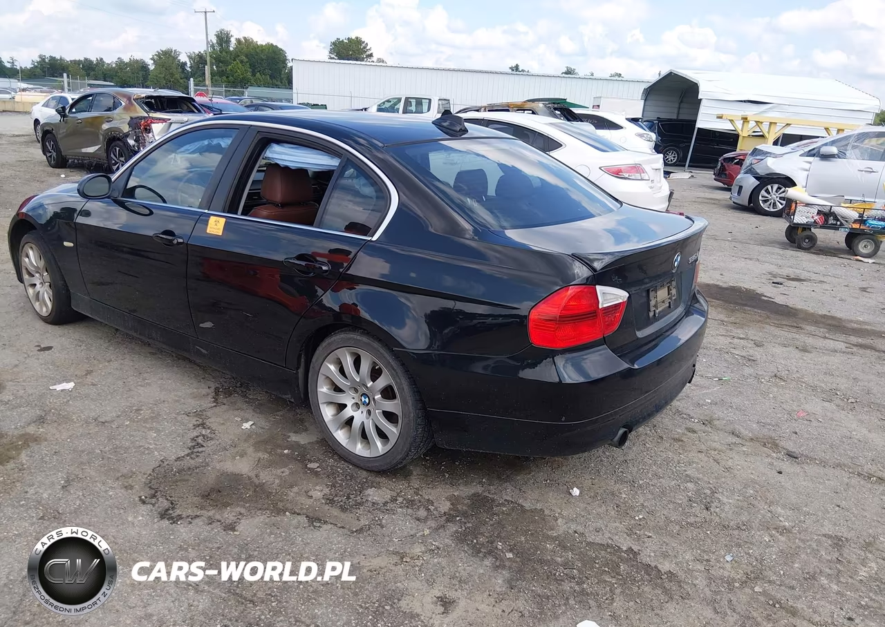 2008 BMW 335Xi VIN:WBAVD53528A284555 - 3