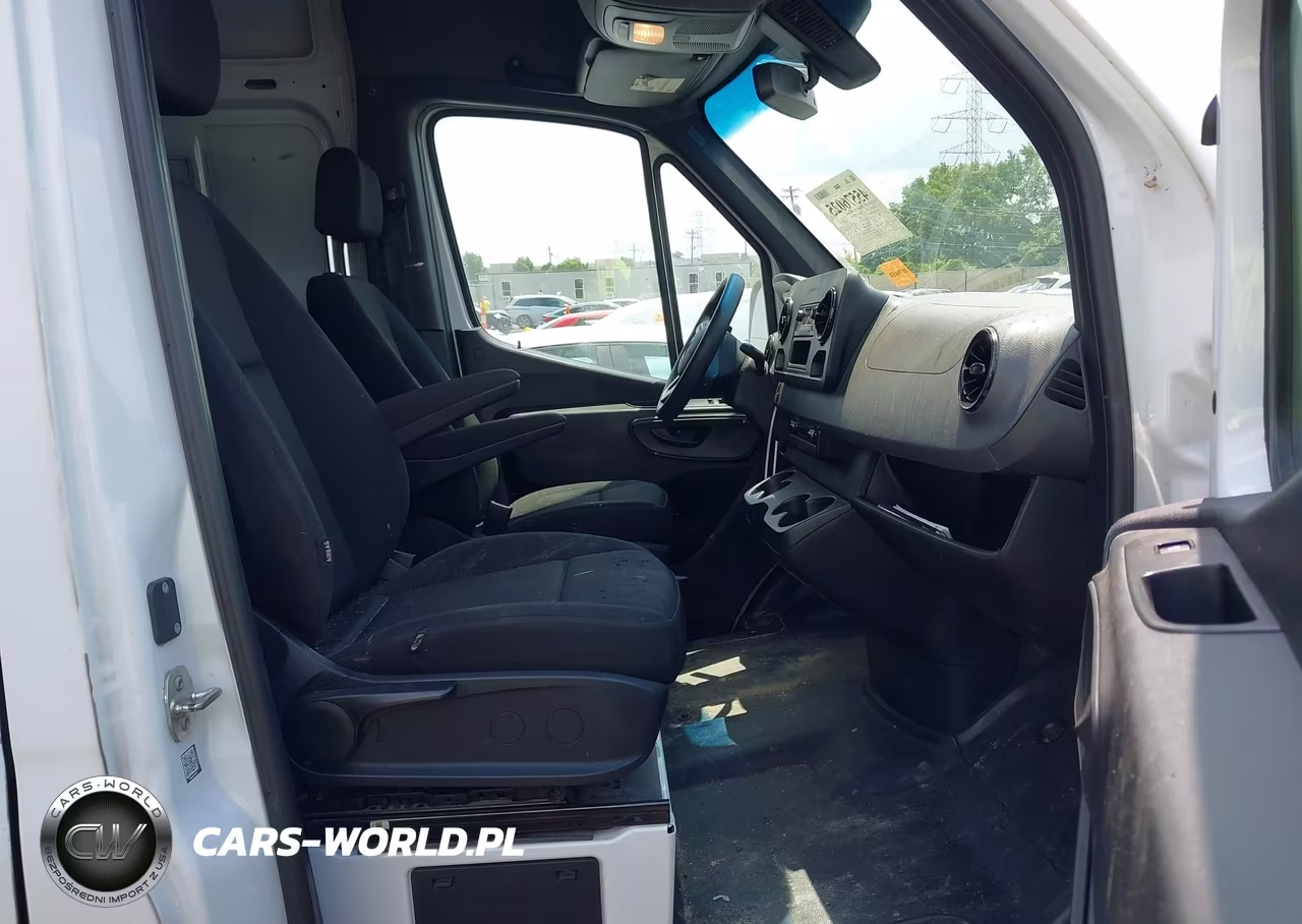 2021 Mercedes-Benz Sprinter 2500 Standard Roof I4 Diesel VIN:W1Y4DBHYXMT049041 - 5