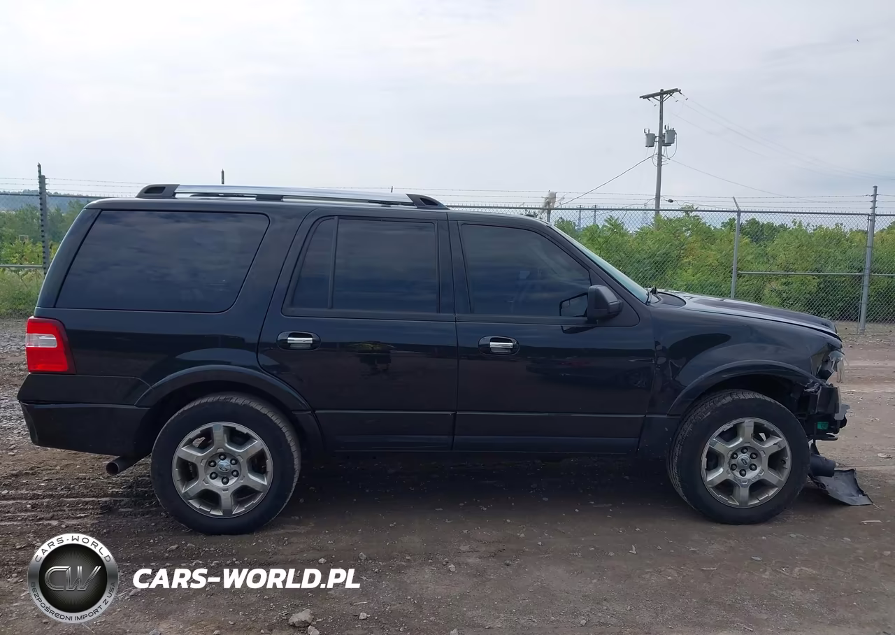 2013 Ford Expedition Limited VIN:1FMJU2A59DEF21589 - 13