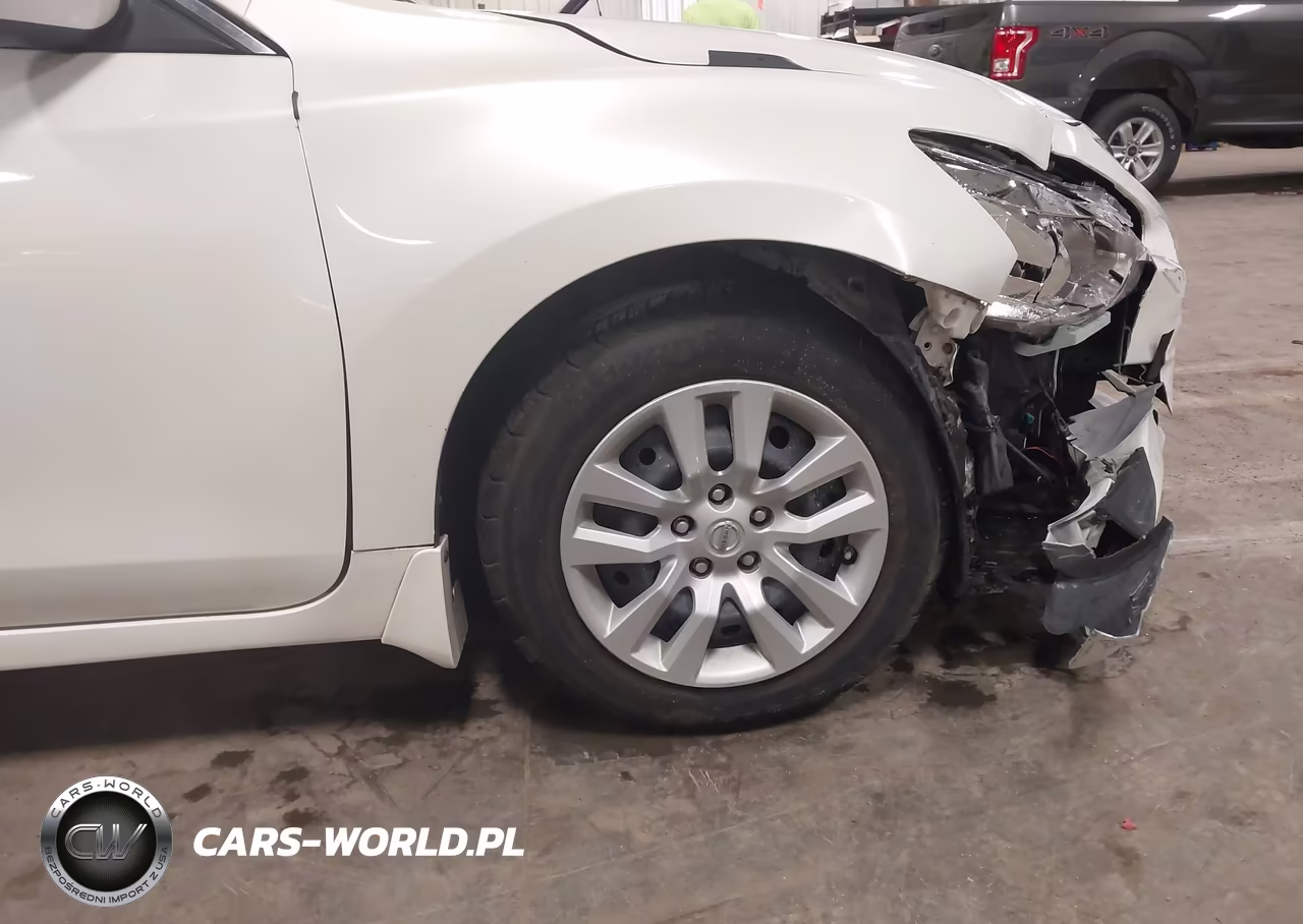 2014 Nissan Altima 2.5 S VIN:1N4AL3AP1EC329262 - 6