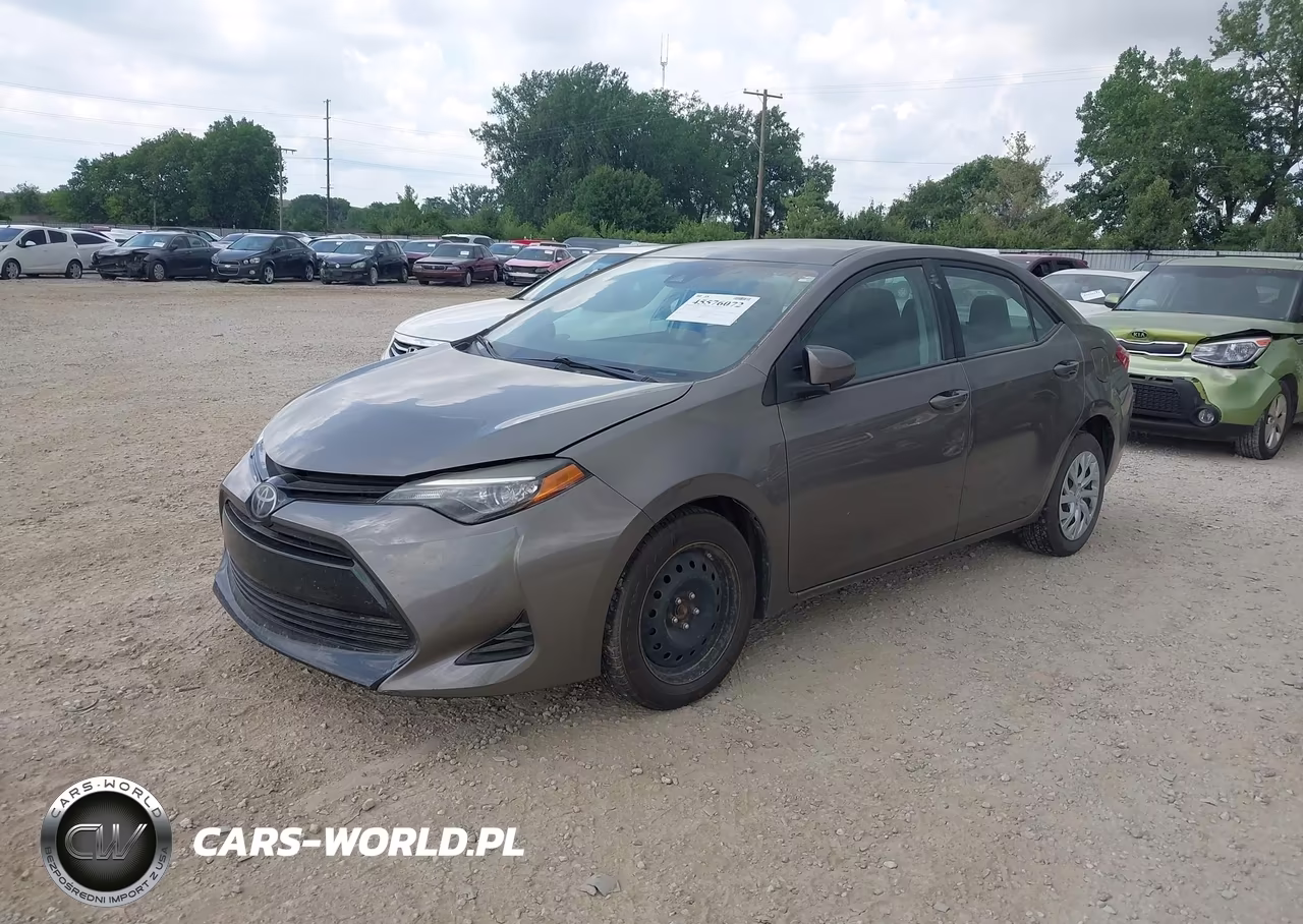 2018 Toyota Corolla Le VIN:5YFBURHE5JP806134 - 2