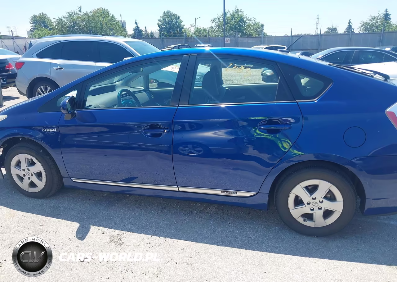 2011 Toyota Prius Three VIN:JTDKN3DU1B0288509 - 14