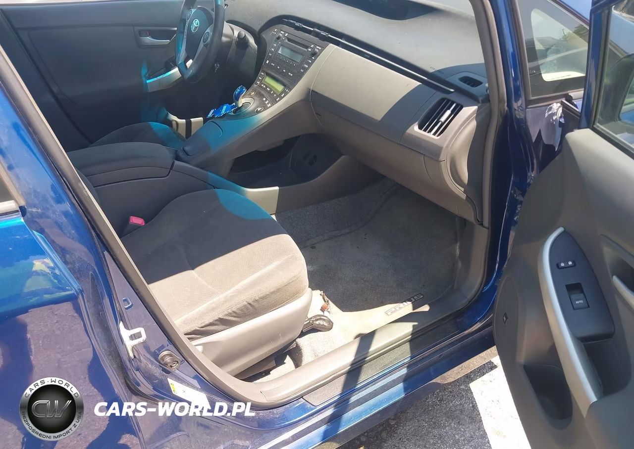 2011 Toyota Prius Three VIN:JTDKN3DU1B0288509 - 5
