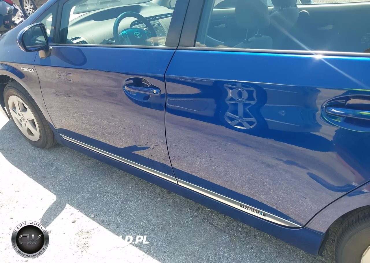 2011 Toyota Prius Three VIN:JTDKN3DU1B0288509 - 6