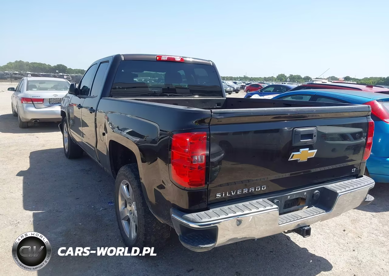 2018 Chevrolet Silverado 1500 1Lt VIN:1GCRCREC3JZ354422 - 3