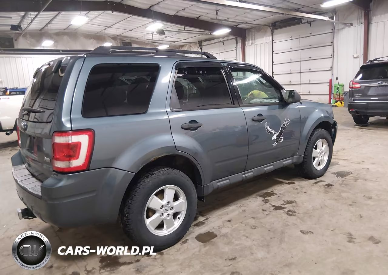 2012 Ford Escape Xlt VIN:1FMCU9DG9CKC49656 - 4
