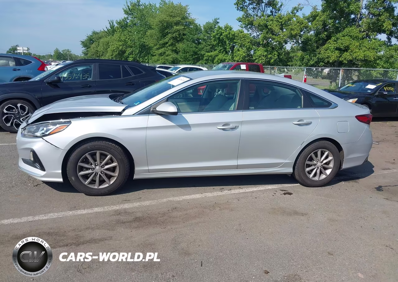 2018 Hyundai Sonata Se VIN:5NPE24AF7JH688366 - 14