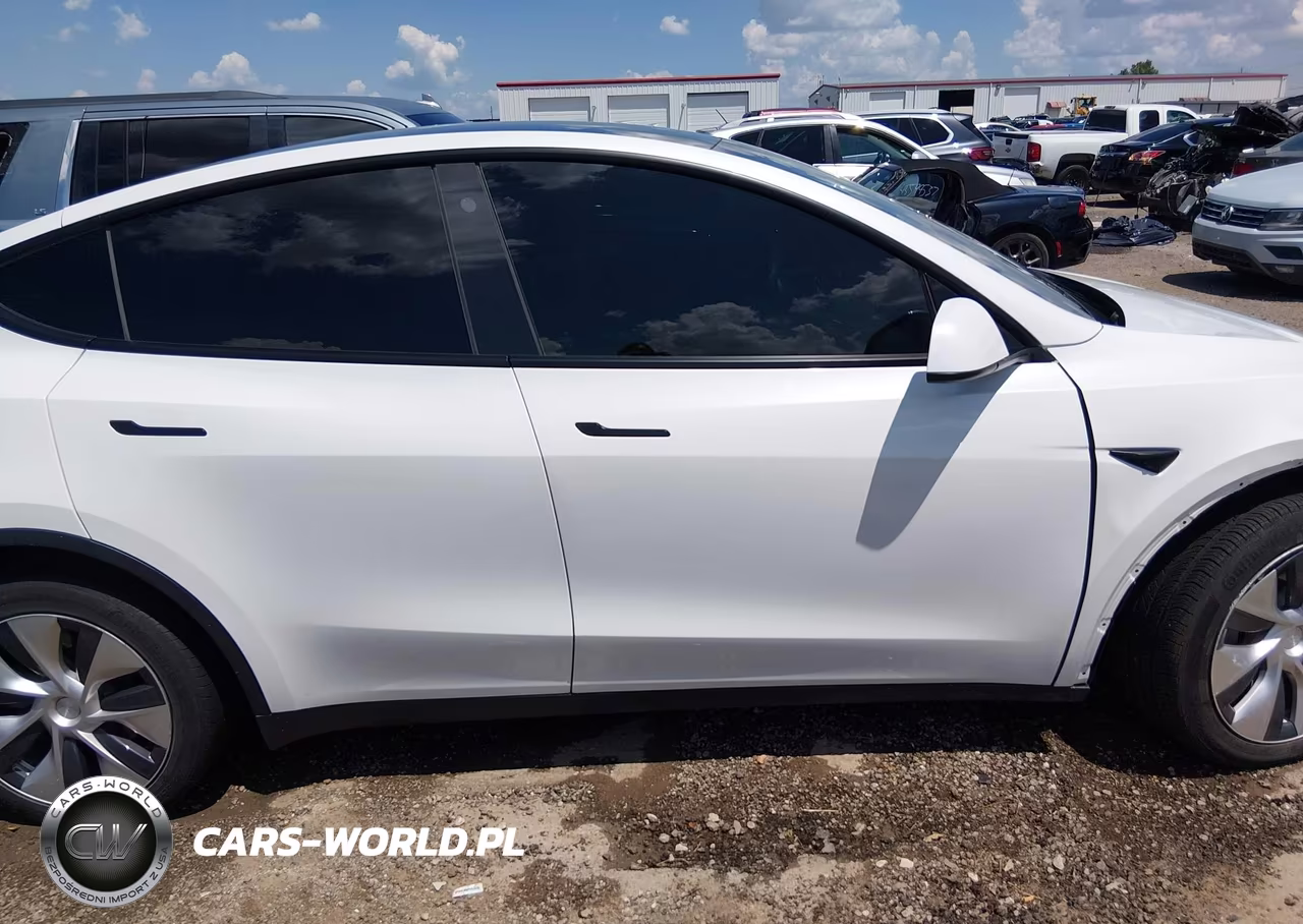 2021 Tesla Model Y Long Range Dual Motor All-Wheel Drive VIN:5YJYGDEE5MF244891 - 13