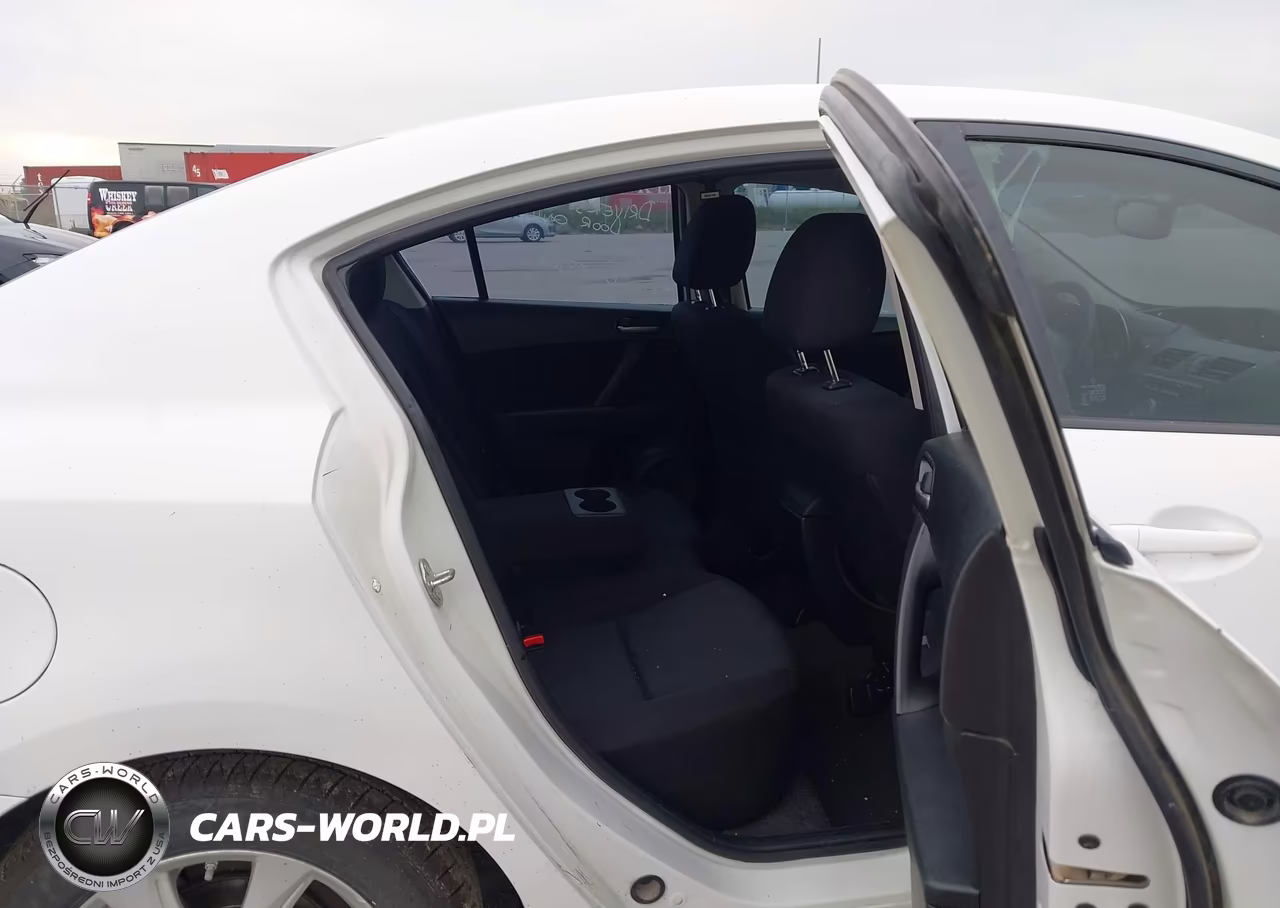 2011 Mazda Mazda3 I Touring VIN:JM1BL1VG7B1455971 - 8