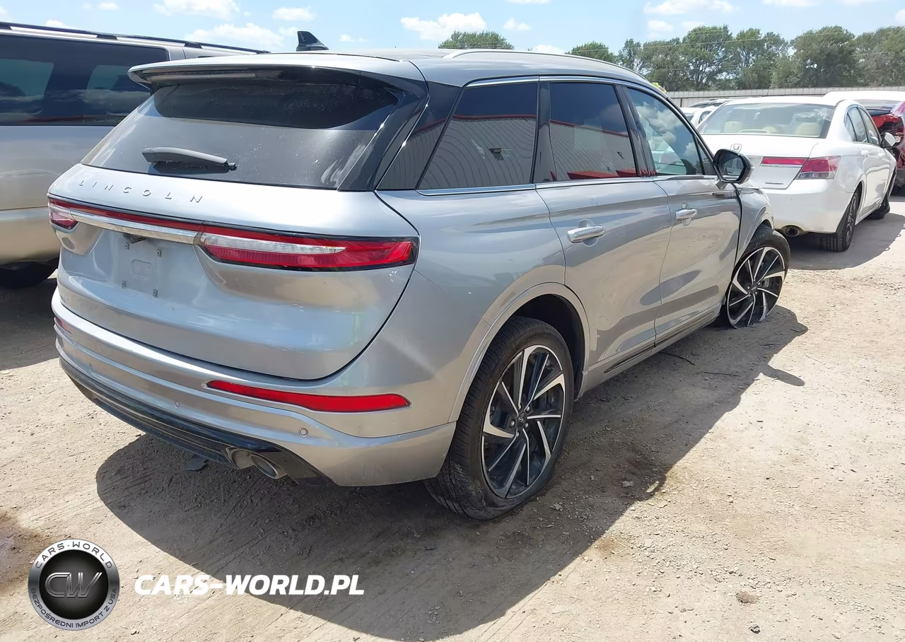 2023 Lincoln Corsair Grand Touring VIN:5LMTJ5DZ1PUL23520 - 4