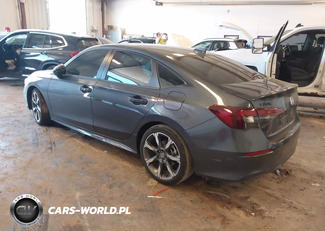 2026 Honda Civic Hybrid VIN:2HGFE4F81TH304066 - 3