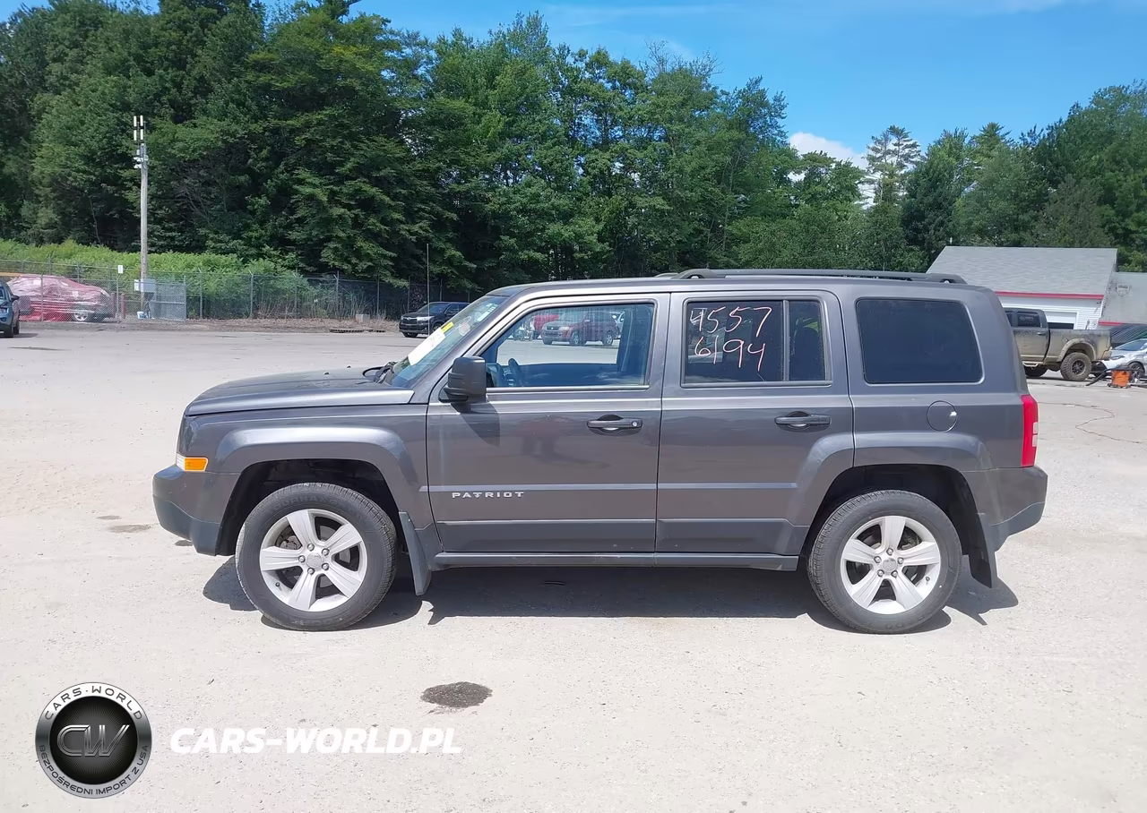 2016 Jeep Patriot Latitude VIN:1C4NJRFB4GD672176 - 15