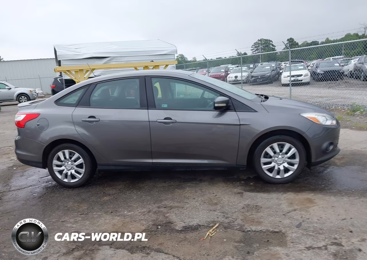 2013 Ford Focus Se VIN:1FADP3F2XDL370003 - 13