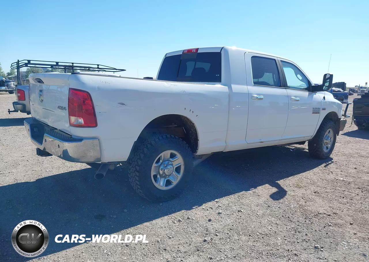 2014 Ram 2500 Slt VIN:3C6UR5MJ1EG125803 - 4