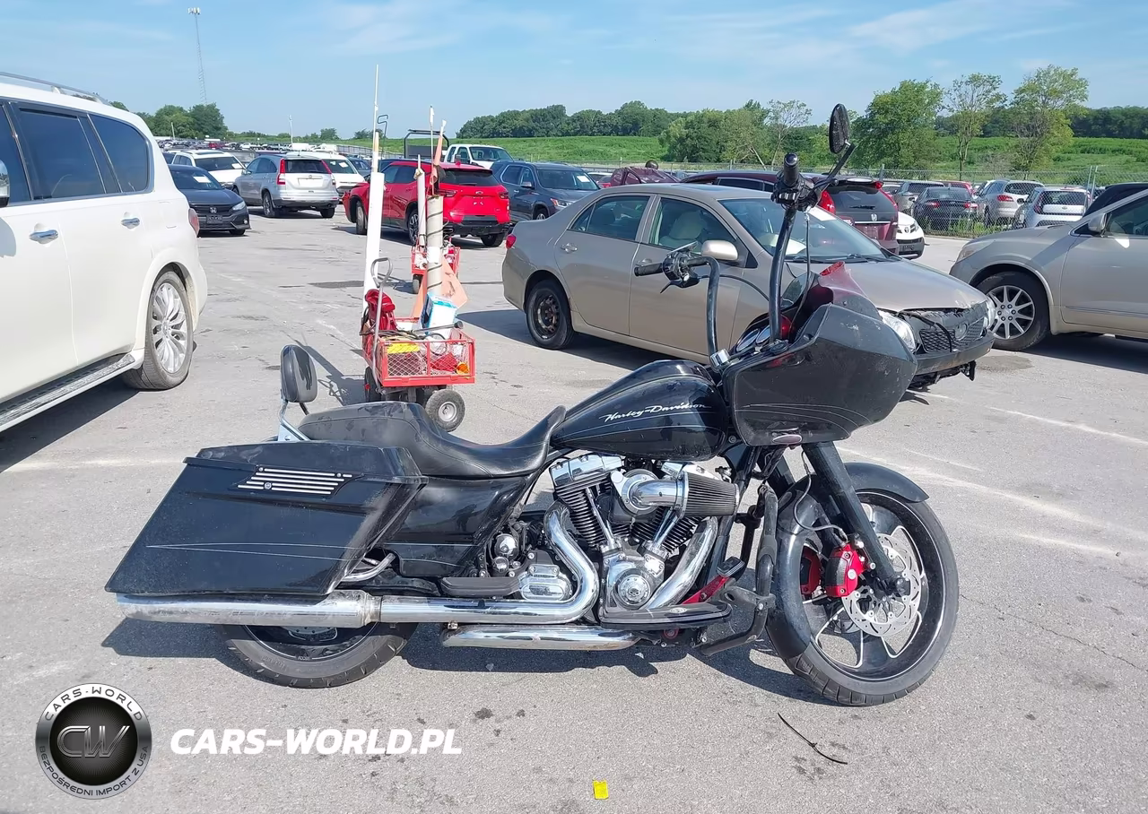 2012 Harley-Davidson Fltrx Road Glide Custom VIN:1HD1KHM18CB611563 - 12