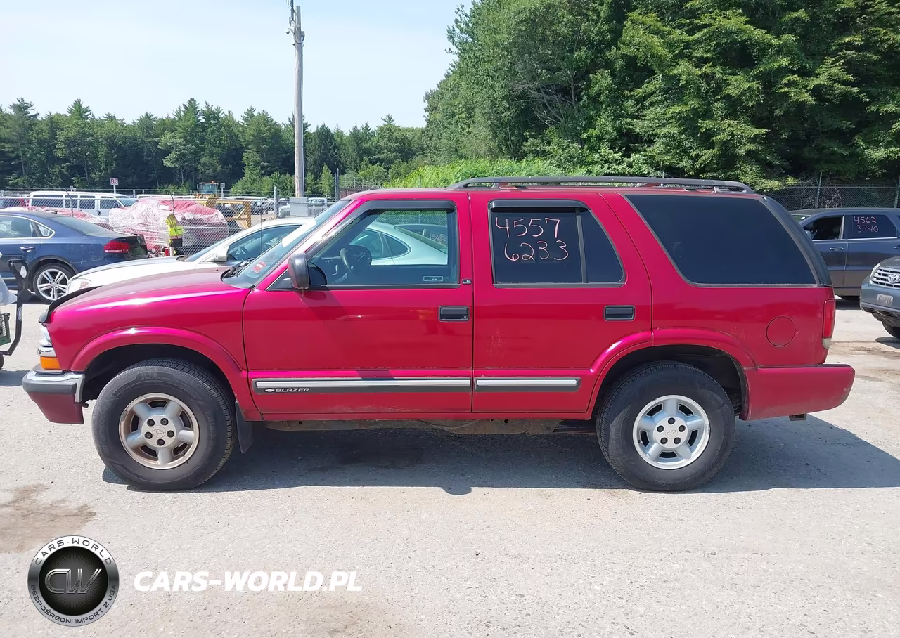 2000 Chevrolet Blazer Ls VIN:1GNDT13WXY2166807 - 12